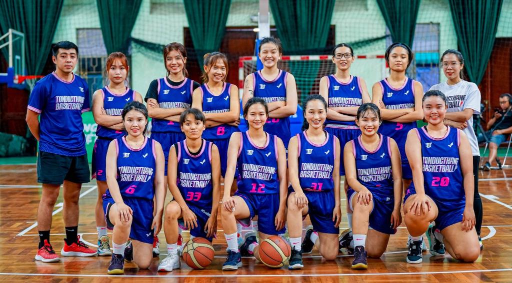 Đội tuyển bóng rổ Nữ