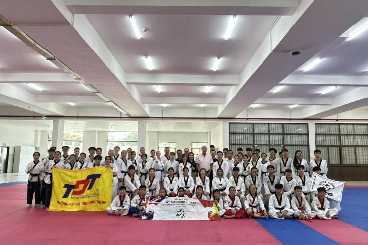 giao-luu-taekwondo-TDTU-Australia