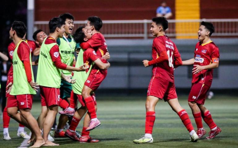 Bong-da-nam-TDTU-2026